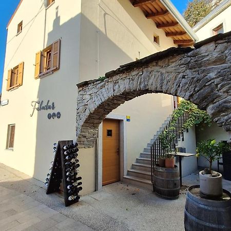 Fine Rooms Випава Экстерьер фото